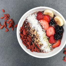 Rechargez vos batteries - stimulants naturels : guarana, pollen d'abeille, fèves de cacao et goji.