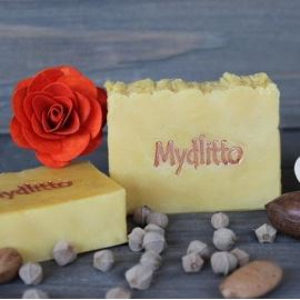 Shampoing solide avec Jaune