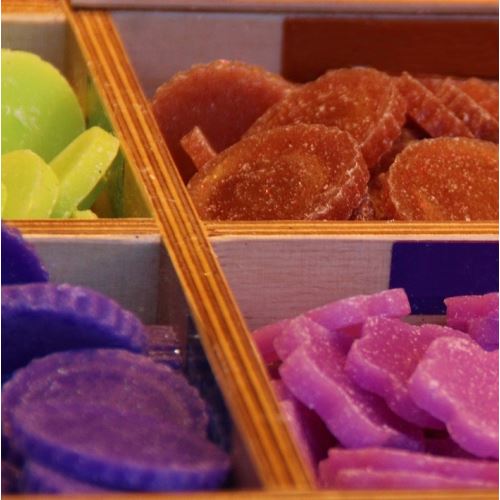 Cire naturelle faite maison pour l'aromathérapie - comment faire de la cire parfumée ?