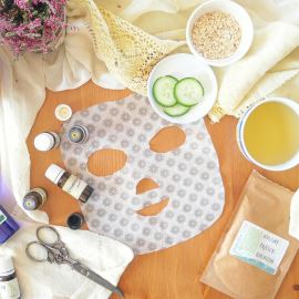 Masque visage en tissu fait maison - réutilisable, mais toujours différent