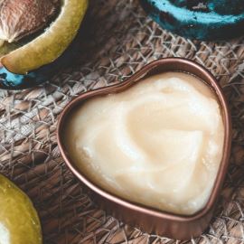 Baume polyvalent à la prune pour les lèvres et les mains - comment faire un pot miraculeux ? Baume polyvalent à la prune pour les lèvres et les mains - comment faire un pot miraculeux ?