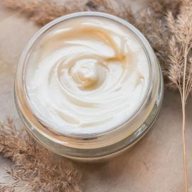 Un conditionneur corporel de luxe - Un beurre corporel soignant Un conditionneur corporel de luxe - Un beurre corporel soignant